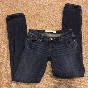 Abercrombie & Fitch Straight Leg Jeans
